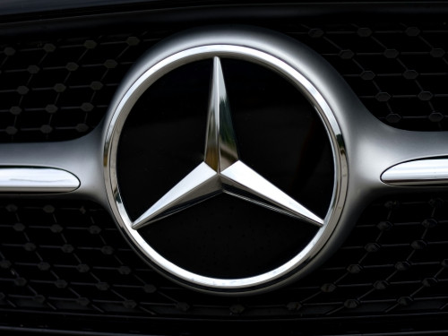 mercedes-benz-badge-melbourne-touring-company_500px.jpg